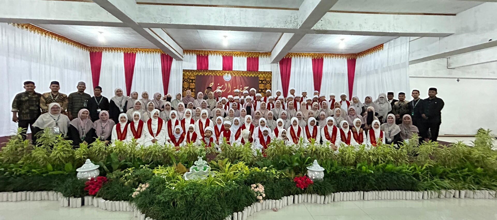 Wisuda Santriwan/wati